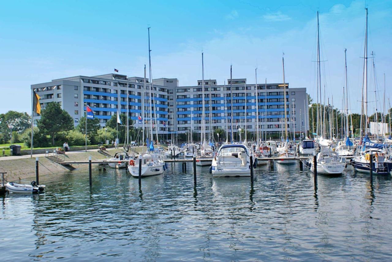 Ferienwohnung Zur Hafenseite _ 200 Damp Esterno foto